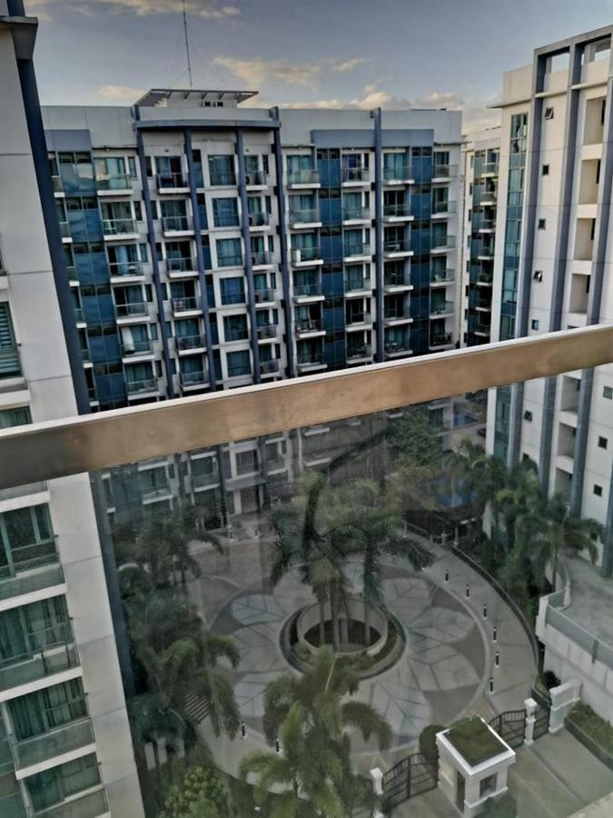 Palm Tree Villas Pasay Eksteriør bilde