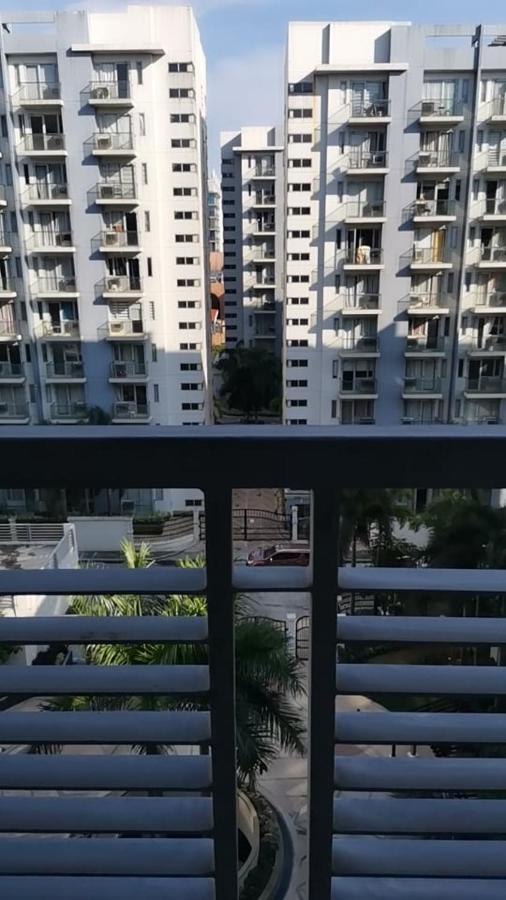 Palm Tree Villas Pasay Eksteriør bilde