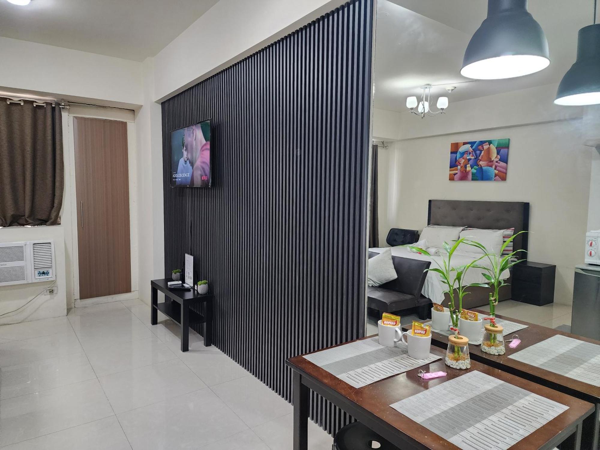 Palm Tree Villas Pasay Eksteriør bilde