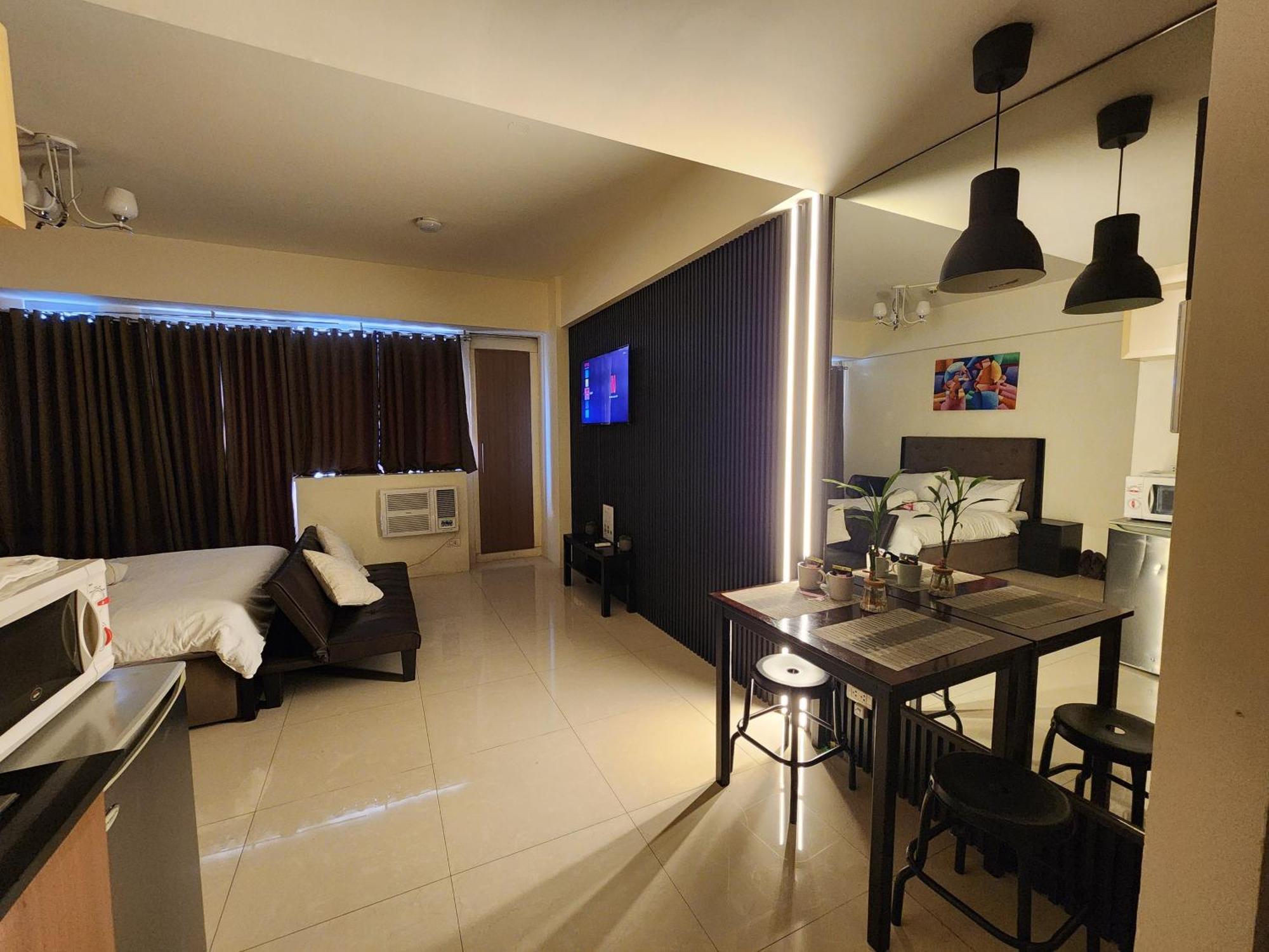 Palm Tree Villas Pasay Eksteriør bilde